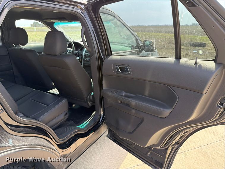 image for item FB8038 2015 Ford Explorer Police Interceptor SUV