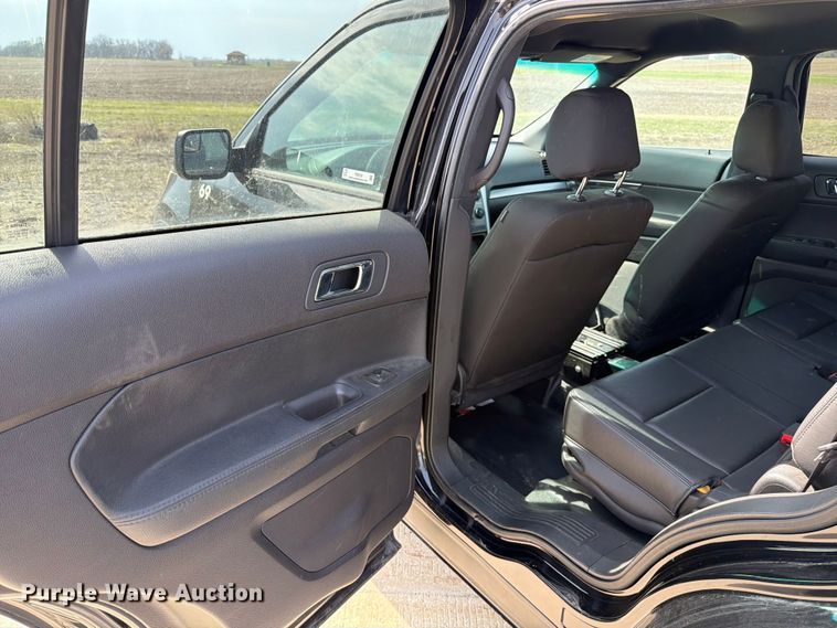 image for item FB8038 2015 Ford Explorer Police Interceptor SUV