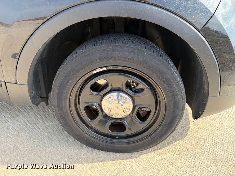 image for item FB8038 2015 Ford Explorer Police Interceptor SUV