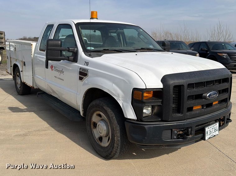 image for item FB8039 2008 Ford F350 Super Duty XL Ext. Cab utility bed pickup truck