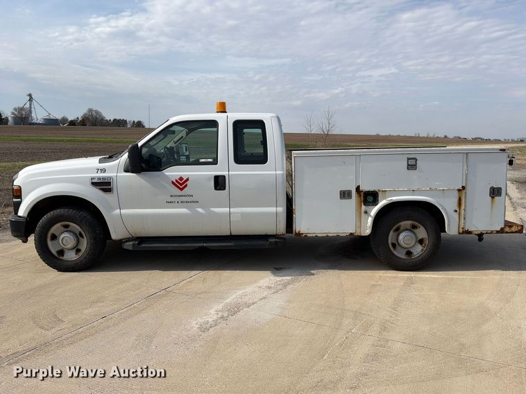 image for item FB8039 2008 Ford F350 Super Duty XL Ext. Cab utility bed pickup truck