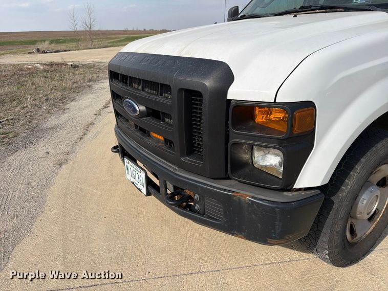 image for item FB8039 2008 Ford F350 Super Duty XL Ext. Cab utility bed pickup truck