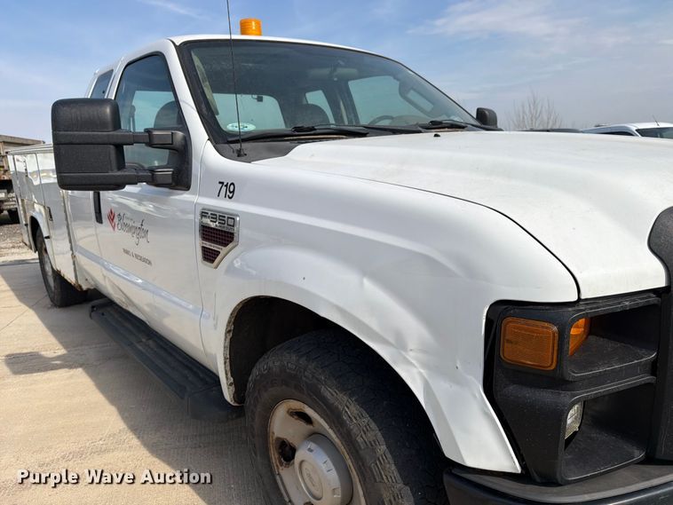 image for item FB8039 2008 Ford F350 Super Duty XL Ext. Cab utility bed pickup truck