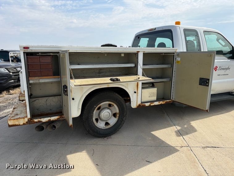 image for item FB8039 2008 Ford F350 Super Duty XL Ext. Cab utility bed pickup truck