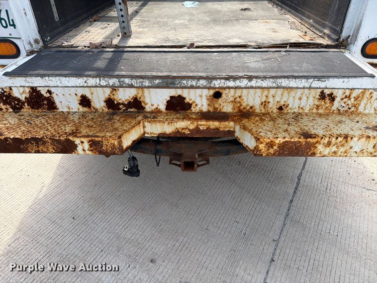 image for item FB8039 2008 Ford F350 Super Duty XL Ext. Cab utility bed pickup truck