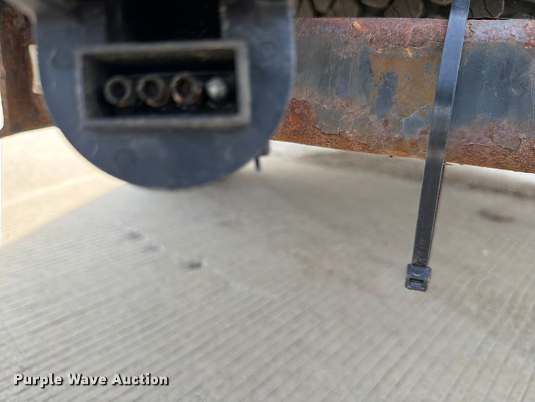 image for item FB8039 2008 Ford F350 Super Duty XL Ext. Cab utility bed pickup truck