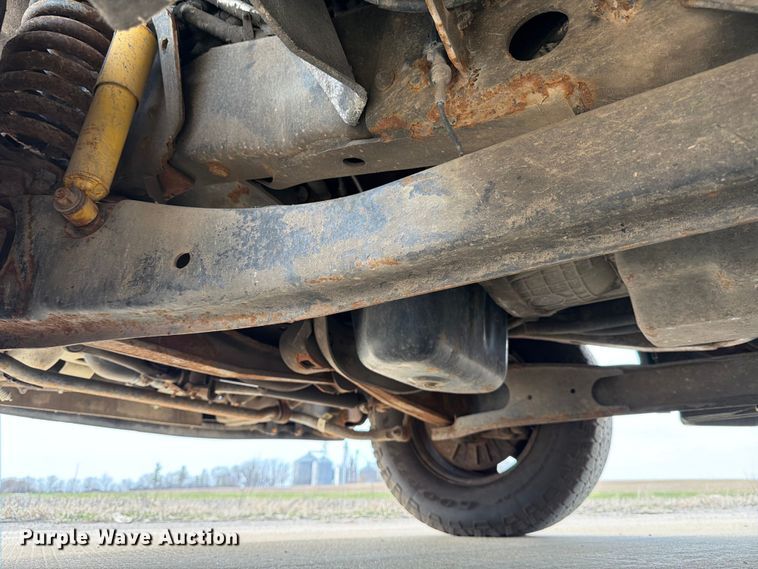 image for item FB8039 2008 Ford F350 Super Duty XL Ext. Cab utility bed pickup truck