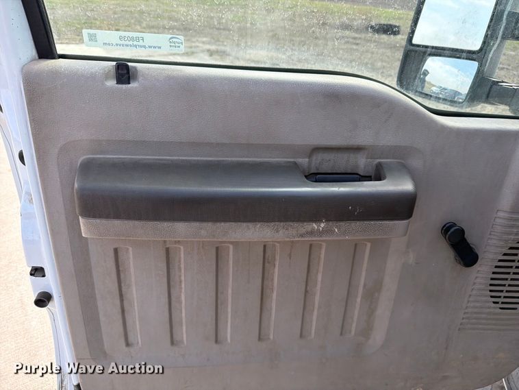 image for item FB8039 2008 Ford F350 Super Duty XL Ext. Cab utility bed pickup truck