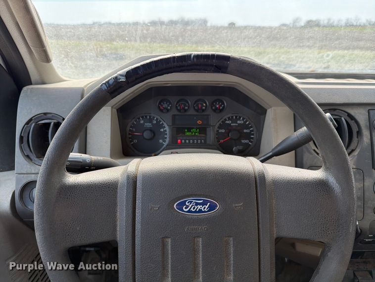 image for item FB8039 2008 Ford F350 Super Duty XL Ext. Cab utility bed pickup truck