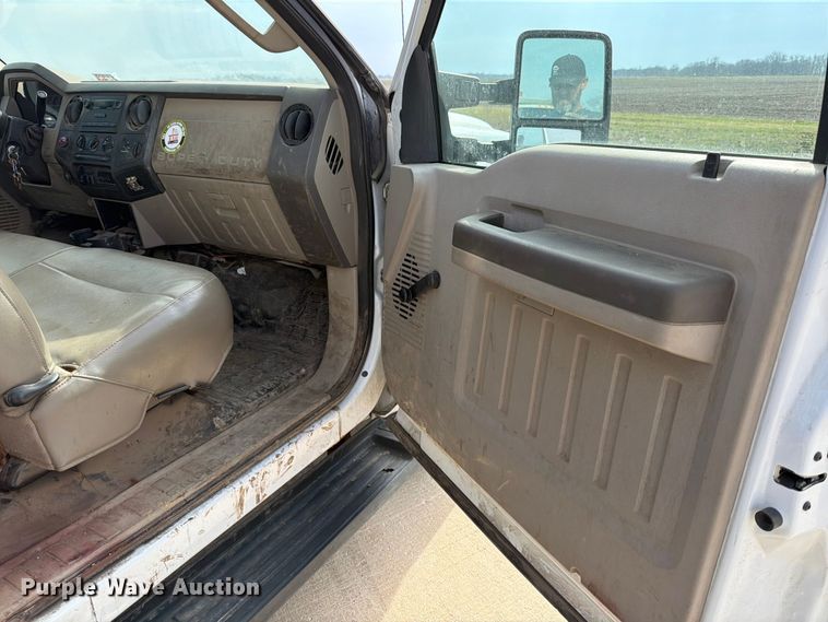 image for item FB8039 2008 Ford F350 Super Duty XL Ext. Cab utility bed pickup truck