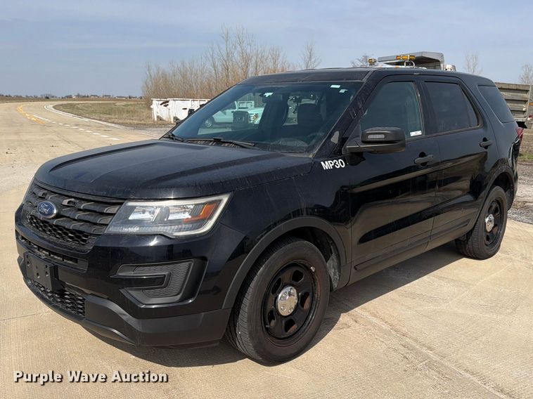 image for item FB8040 2017 Ford Explorer Police Interceptor SUV