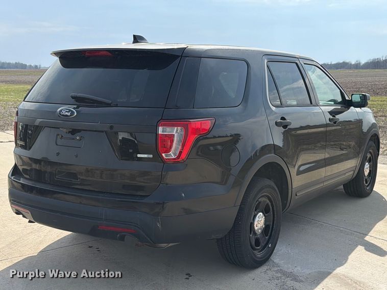 image for item FB8040 2017 Ford Explorer Police Interceptor SUV