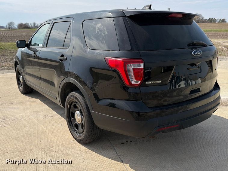 image for item FB8040 2017 Ford Explorer Police Interceptor SUV