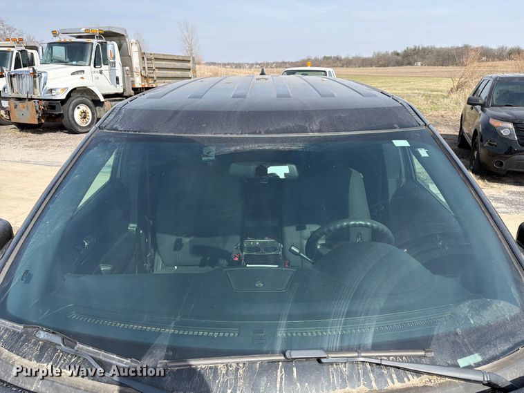 image for item FB8040 2017 Ford Explorer Police Interceptor SUV