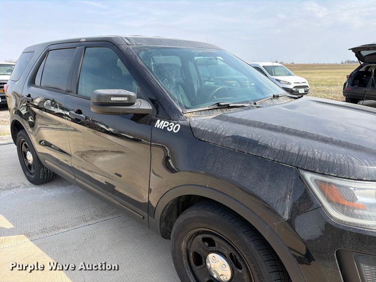 image for item FB8040 2017 Ford Explorer Police Interceptor SUV