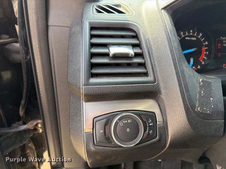 image for item FB8040 2017 Ford Explorer Police Interceptor SUV