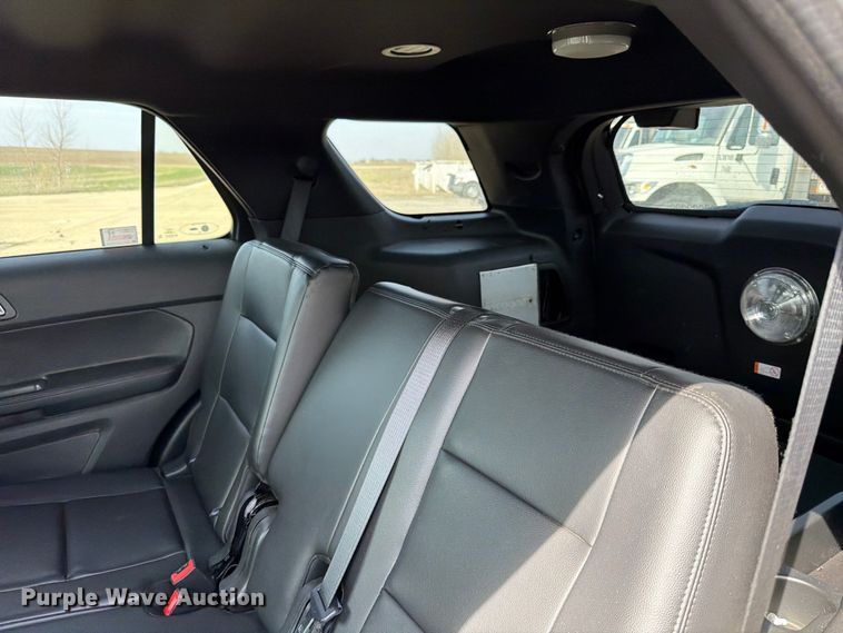 image for item FB8040 2017 Ford Explorer Police Interceptor SUV