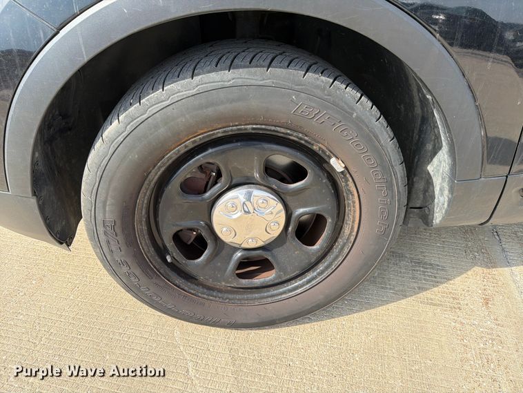 image for item FB8040 2017 Ford Explorer Police Interceptor SUV