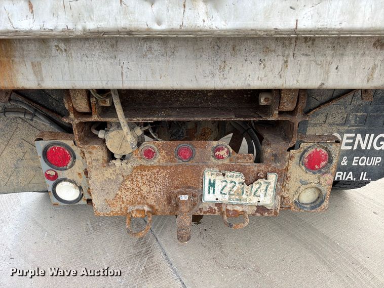 image for item FB8041 2006 International 7400 dump truck