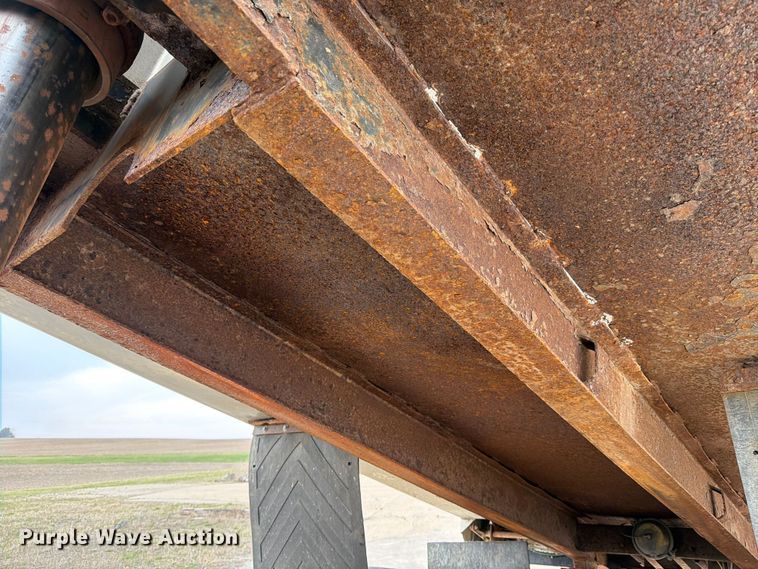 image for item FB8041 2006 International 7400 dump truck