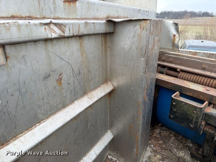 image for item FB8041 2006 International 7400 dump truck