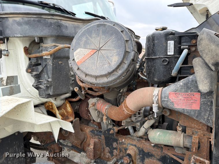 image for item FB8041 2006 International 7400 dump truck