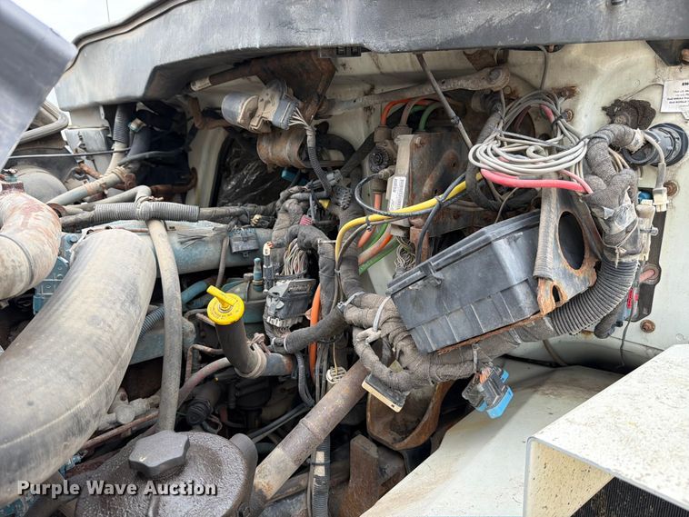 image for item FB8041 2006 International 7400 dump truck