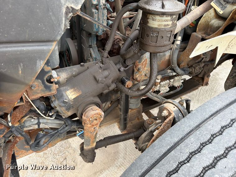 image for item FB8041 2006 International 7400 dump truck