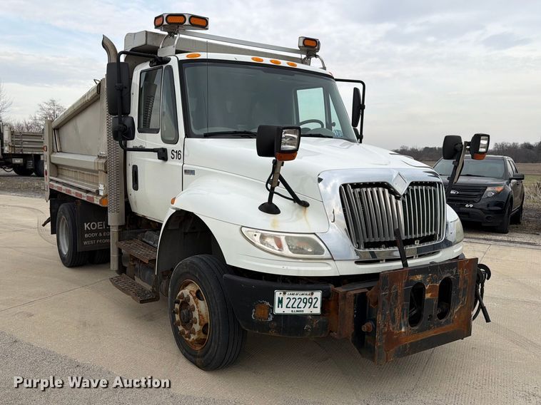 image for item FB8042 2013 International 4300 dump truck