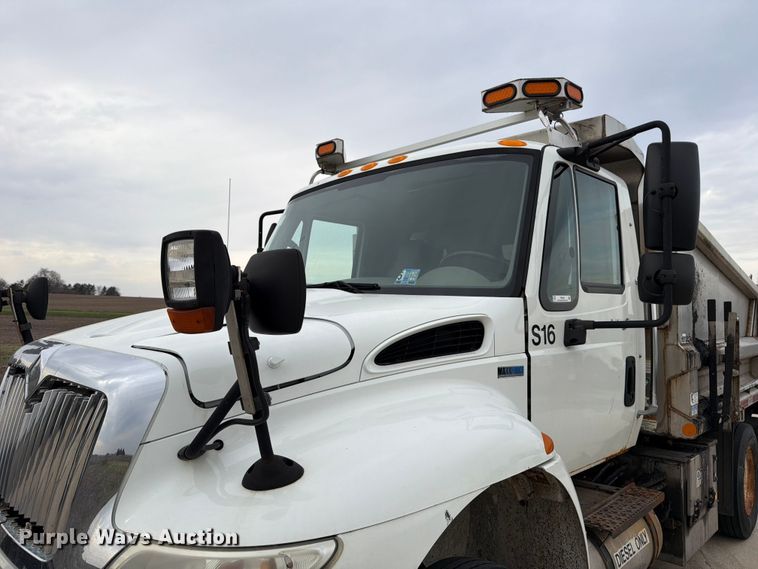 image for item FB8042 2013 International 4300 dump truck