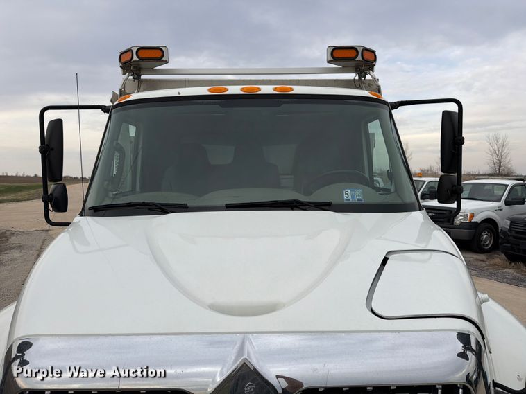 image for item FB8042 2013 International 4300 dump truck