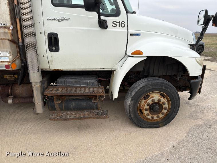 image for item FB8042 2013 International 4300 dump truck