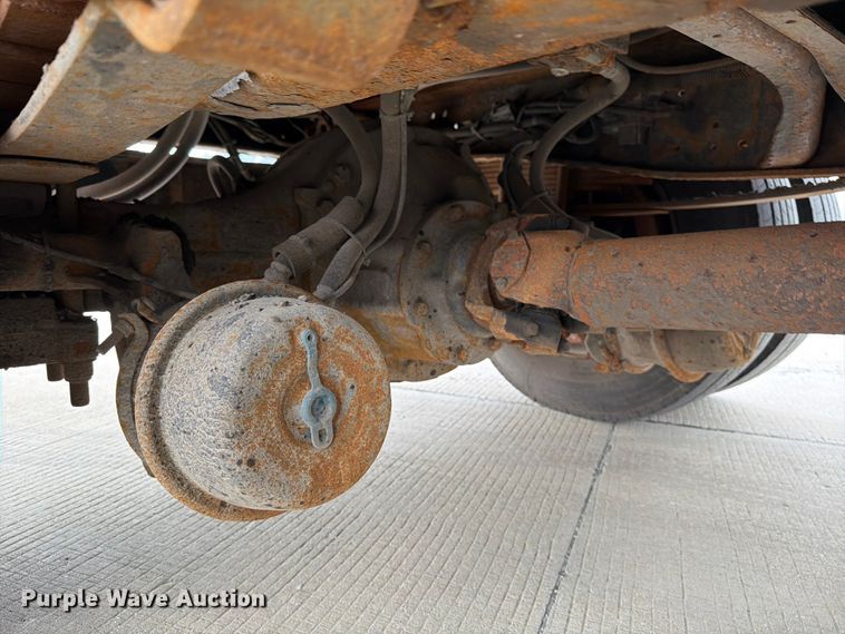 image for item FB8042 2013 International 4300 dump truck