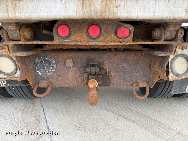 image for item FB8042 2013 International 4300 dump truck