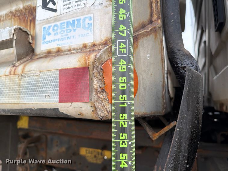 image for item FB8042 2013 International 4300 dump truck