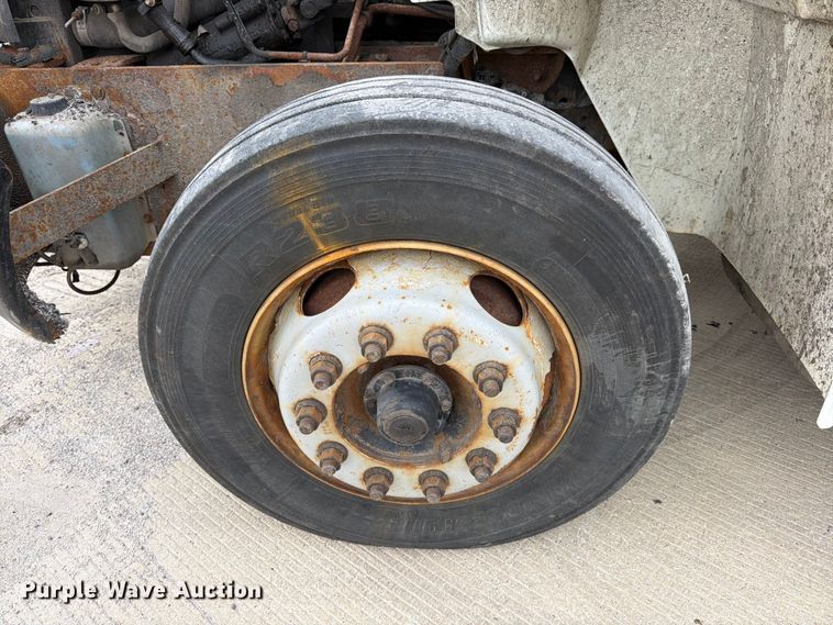 image for item FB8042 2013 International 4300 dump truck