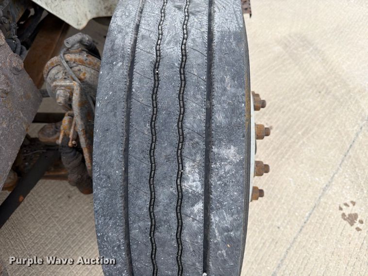 image for item FB8042 2013 International 4300 dump truck