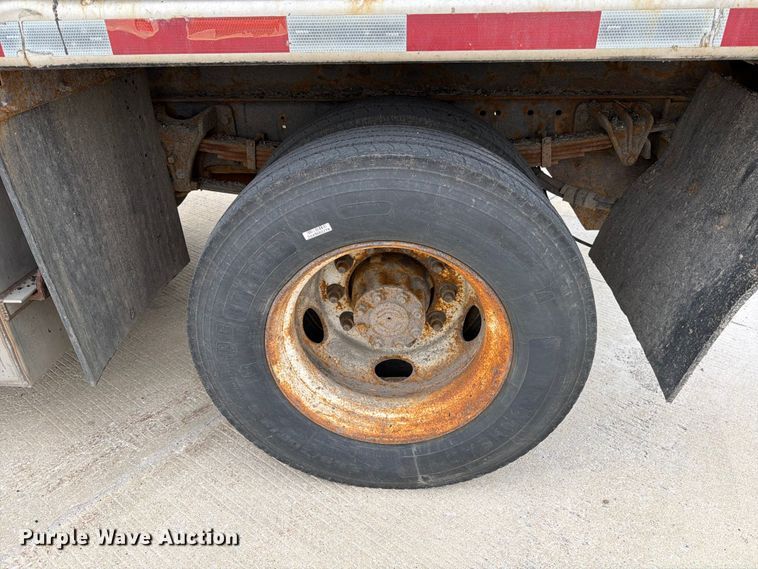 image for item FB8042 2013 International 4300 dump truck