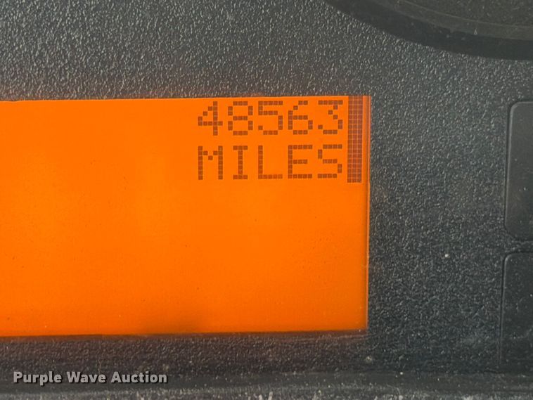 image for item FB8042 2013 International 4300 dump truck