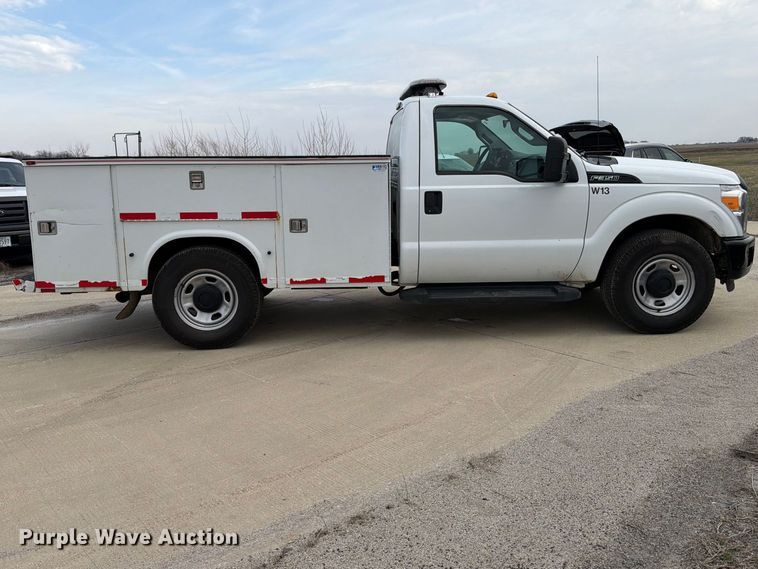 image for item FB8043 2012 Ford F350 Super Duty utility bed pickup truck