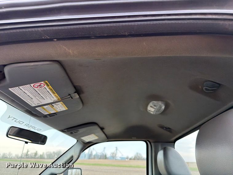 image for item FB8043 2012 Ford F350 Super Duty utility bed pickup truck