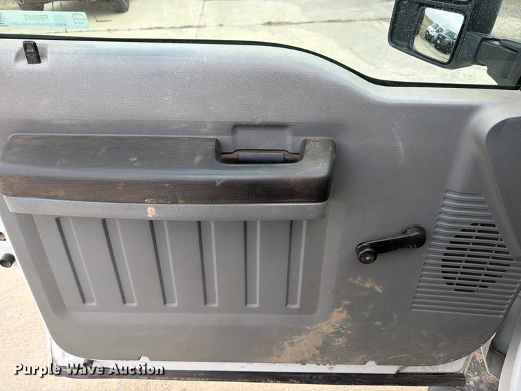 image for item FB8043 2012 Ford F350 Super Duty utility bed pickup truck