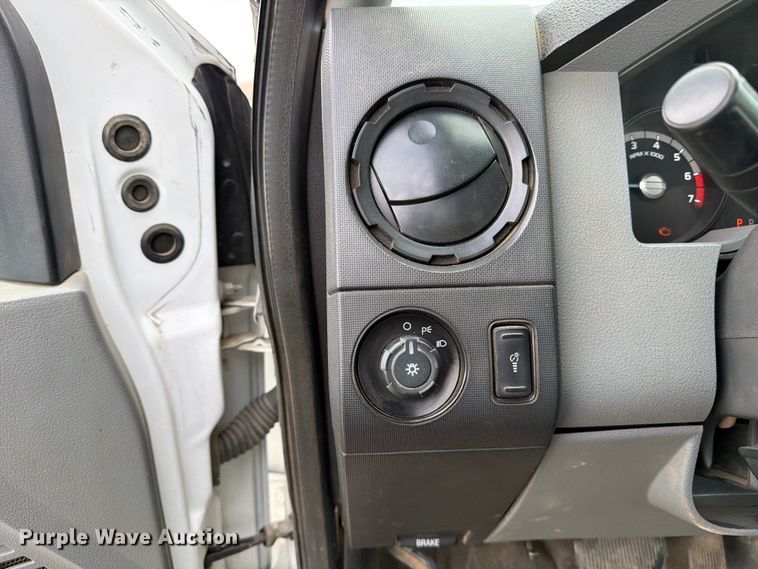 image for item FB8043 2012 Ford F350 Super Duty utility bed pickup truck