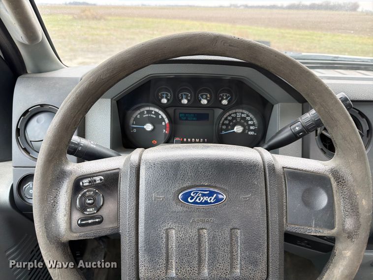 image for item FB8043 2012 Ford F350 Super Duty utility bed pickup truck