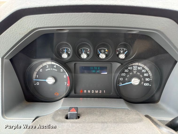 image for item FB8043 2012 Ford F350 Super Duty utility bed pickup truck