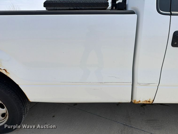 image for item FB8044 2012 Ford F150 pickup truck