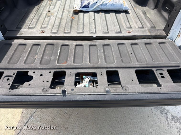 image for item FB8044 2012 Ford F150 pickup truck