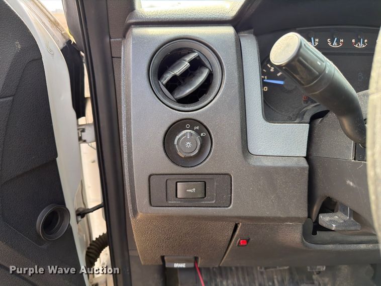 image for item FB8044 2012 Ford F150 pickup truck