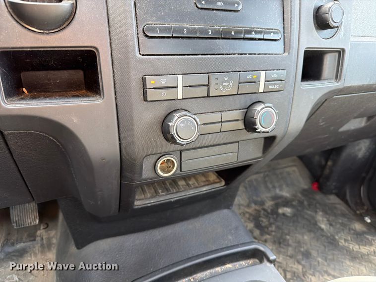 image for item FB8044 2012 Ford F150 pickup truck