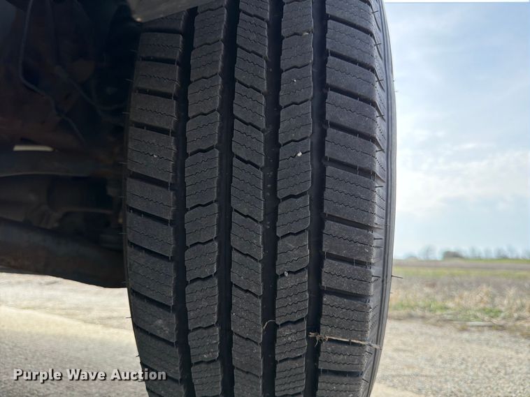 image for item FB8044 2012 Ford F150 pickup truck